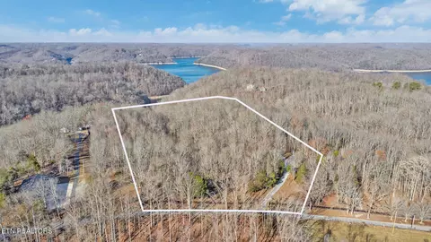 1375 Back Bone Rd, Sparta, TN 38583 photo 3