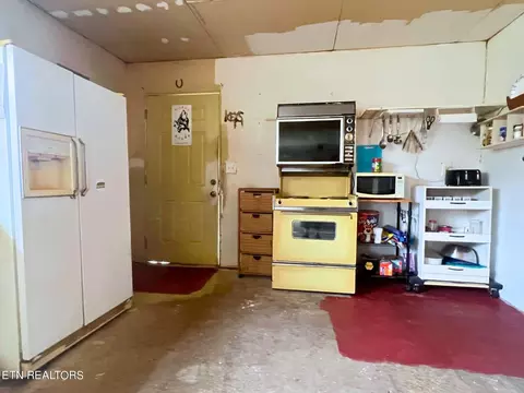 109 Nelson Rd, Lancing, TN 37770 photo 12