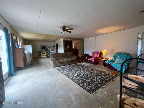 109 Nelson Rd, Lancing, TN 37770 photo 9