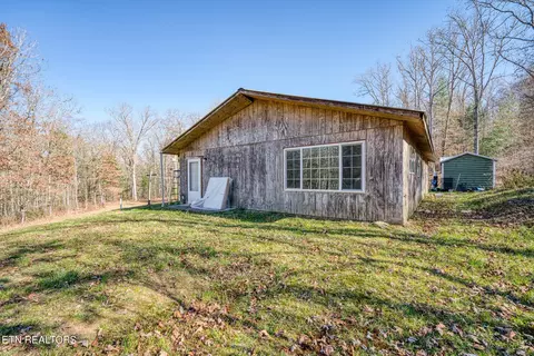 109 Nelson Rd, Lancing, TN 37770 photo 4