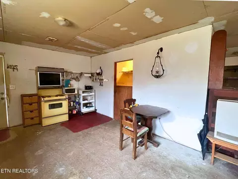 109 Nelson Rd, Lancing, TN 37770 photo 13
