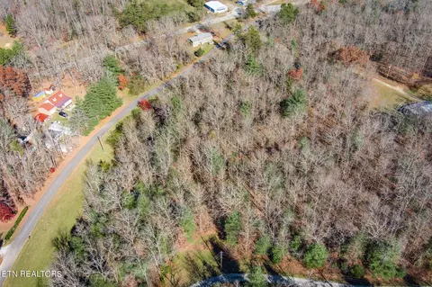 109 Nelson Rd, Lancing, TN 37770 photo 5