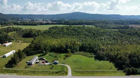11063 Old Kentucky Rd, Sparta, TN 38583