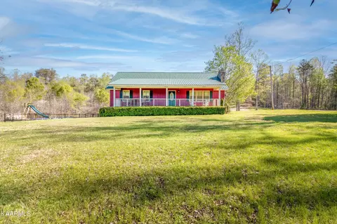2465 Laurel Creek Rd, Rock Island, TN 38581