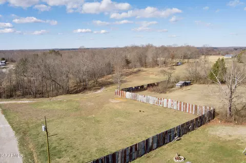 1037 Austin Rd, Sparta, TN 38583