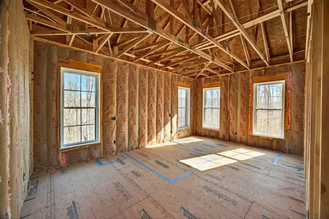Bedroom - 147 Dunrobin Ct, Sparta, TN 38583 photo 2 of 8