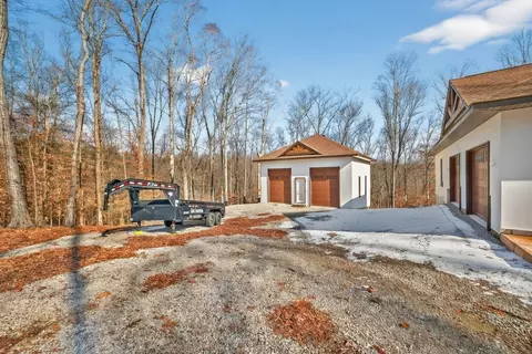 Exterior - 147 Dunrobin Ct, Sparta, TN 38583 photo 13 of 17