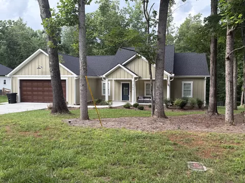 763 Hasty Ln, Estill Springs, TN 37330