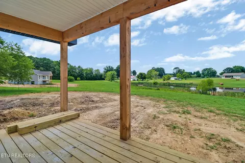 819 Hack Beaty Rd, Grimsley, TN 38565 photo 22
