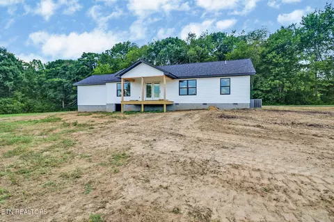 819 Hack Beaty Rd, Grimsley, TN 38565 photo 24