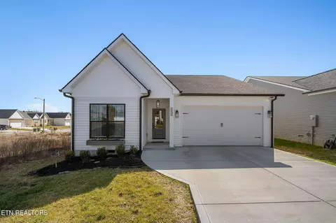 1635 Links Dr, Cookeville, TN 38506