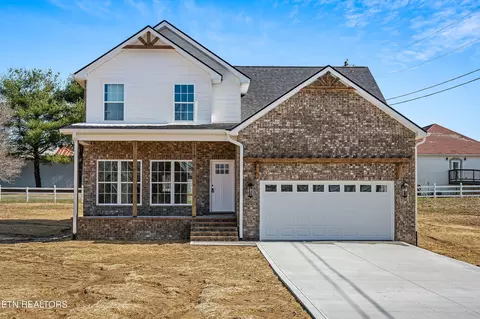 1118 Fawn Dr, Cookeville, TN 38501