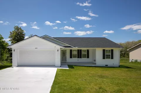 1099 Sparta Dr, Crossville, TN 38555