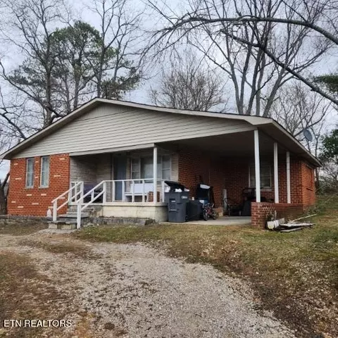 340 Polly Dr, Cookeville, TN 38501