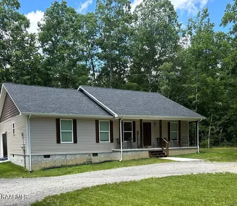 1060 Hargis Rd, Grimsley, TN 38565