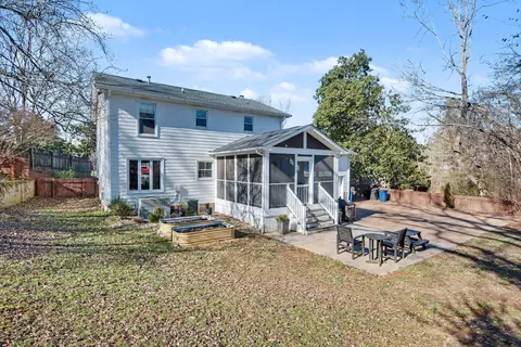Exterior - 205 Gloucester Ct, Franklin, TN 37064 photo 7 of 9