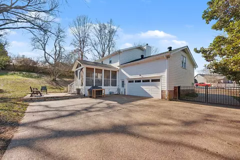 Exterior - 205 Gloucester Ct, Franklin, TN 37064 photo 8 of 9