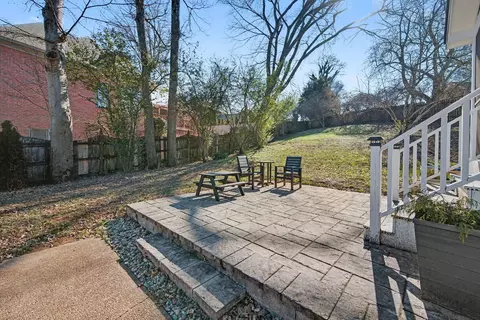 Exterior - 205 Gloucester Ct, Franklin, TN 37064 photo 6 of 9