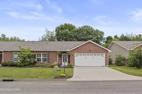 744 Spring Park Rd, Knoxville, TN 37914