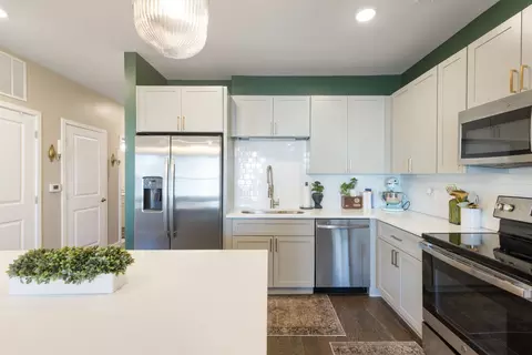 1677 54th Ave N #430, Nashville, TN 37209
