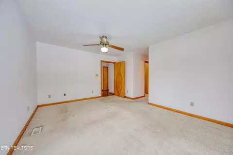 519 Irwin Dr, Powell, TN 37849 photo 34