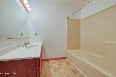 519 Irwin Dr, Powell, TN 37849 photo 35
