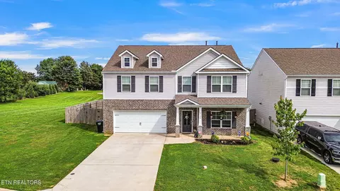 8136 Dennis Fox Lane Ln, Knoxville, TN 37938