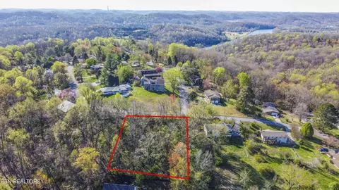 0 Orchard Knob Rd, Clinton, TN 37716