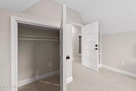 511 Villa Ln, Greeneville, TN 37745 photo 25