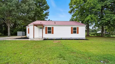 2915 Indian Creek Rd, Brighton, TN 38011