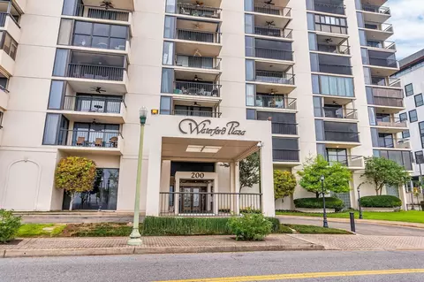 200 Wagner Pl #202, Memphis, TN 38103