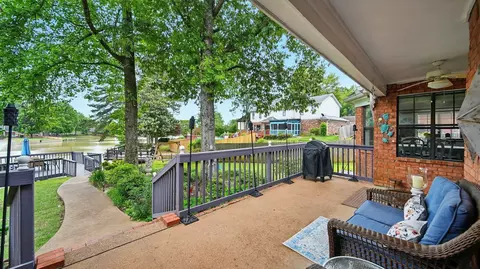 2458 Carrollwood Ln, Cordova, TN 38016