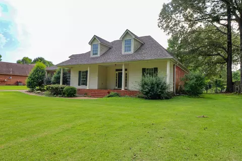 157 Aberdeen Dr, Munford, TN 38058