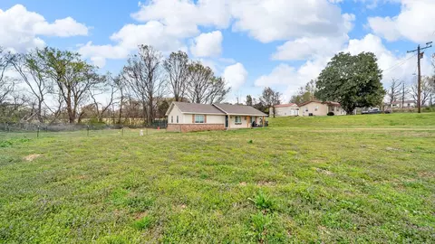 102 Bride Ln, Covington, TN 38019 photo 2