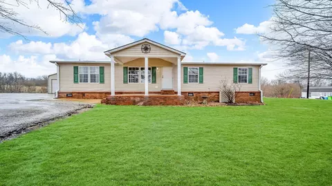 296 Adkins Rd, Burlison, TN 38015