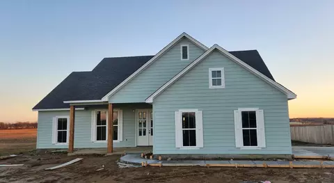 995 Wortham Dr, Covington, TN 38019