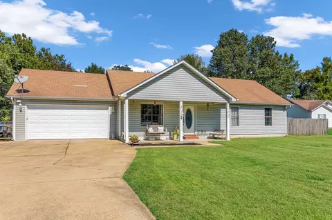 569 Shannon Ln, Atoka, TN 38004