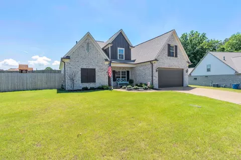 443 Eureka Trail Trl, Atoka, TN 38004
