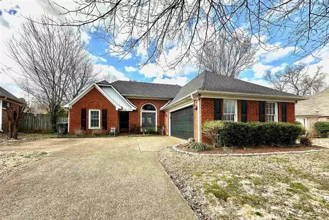 751 Sunshine Cv, Cordova, TN 38018