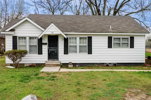 1115 Merriman Ave, Dyersburg, TN 38024