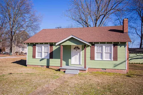 120 Moorer Ave, Henning, TN 38041