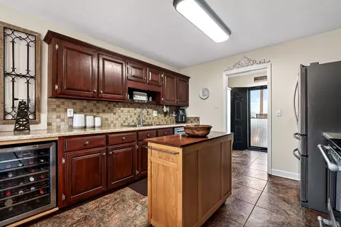 Kitchen - 1445 Tom Grissom Rd, Morrison, TN 37357 photo 4 of 4