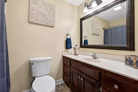 Bath - 1445 Tom Grissom Rd, Morrison, TN 37357 photo 1 of 5