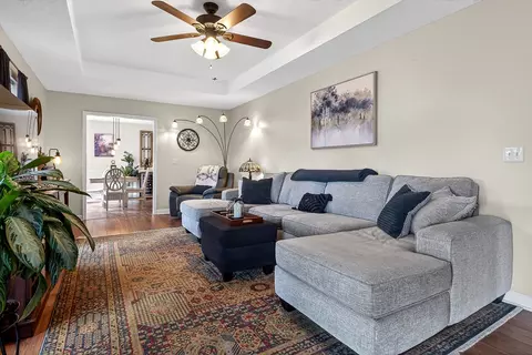 Living - 1445 Tom Grissom Rd, Morrison, TN 37357 photo 3 of 3