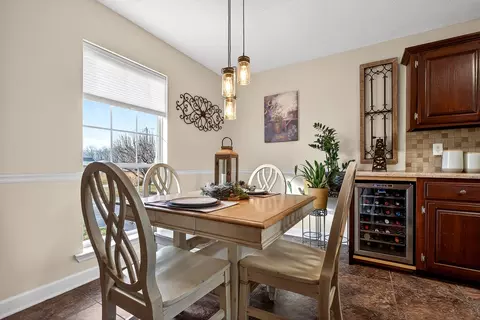 Dining - 1445 Tom Grissom Rd, Morrison, TN 37357 photo 1 of 1
