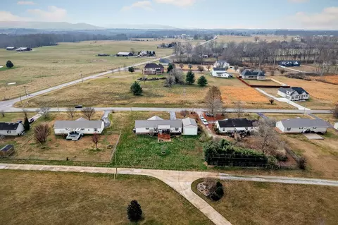 View/Area - 1445 Tom Grissom Rd, Morrison, TN 37357 photo 7 of 8