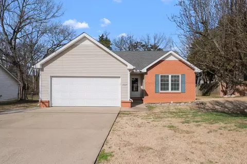 2529 Gold Valley Dr, Murfreesboro, TN 37130