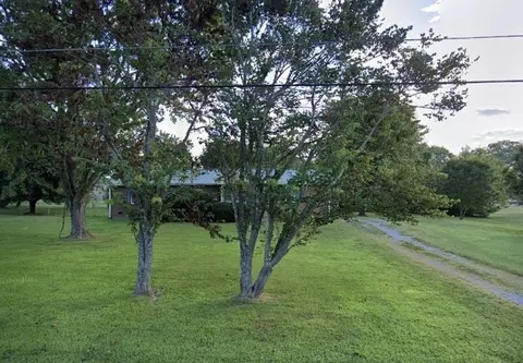 3125 Caribou Dr, Clarksville, TN 37043