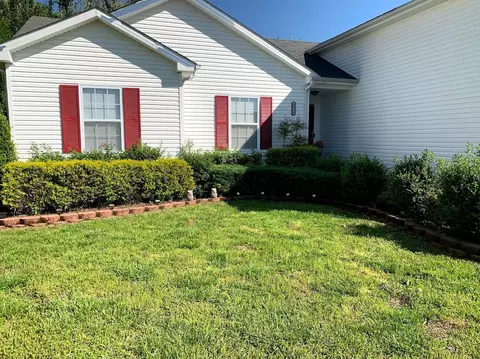1324 Loren Cir, Clarksville, TN 37042