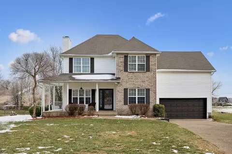 2710 Lydia Ct, Thompsons Station, TN 37179